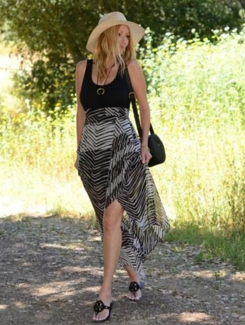 CAbi Cha Cha Maxi Dress M Tank Sleeveless Chiffon Ruffles Black & White M